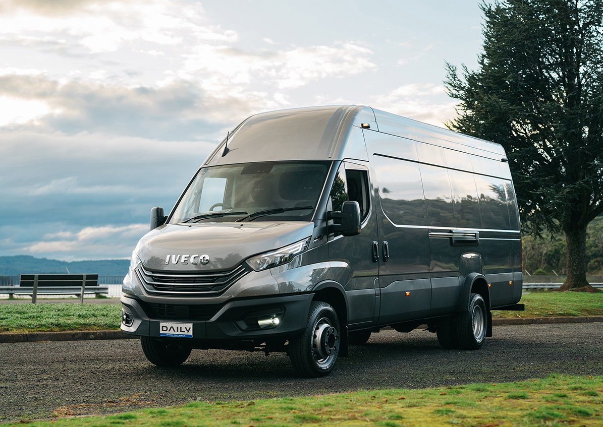 Iveco daily dual cab for 2024 sale qld